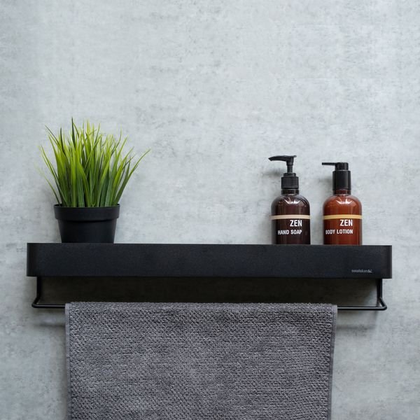 Brix vegghylle med håndklestang 55cm Sort