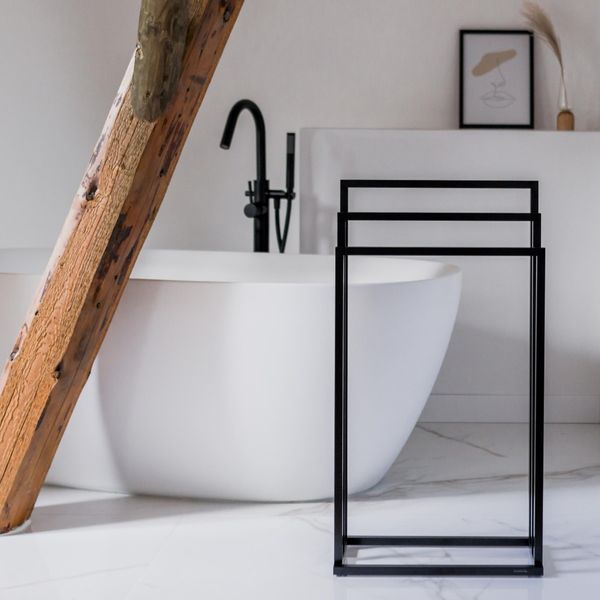 Tube Håndklestativ Square sort