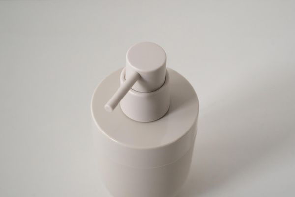 Bloom såpedispenser 300 ml gråbeige