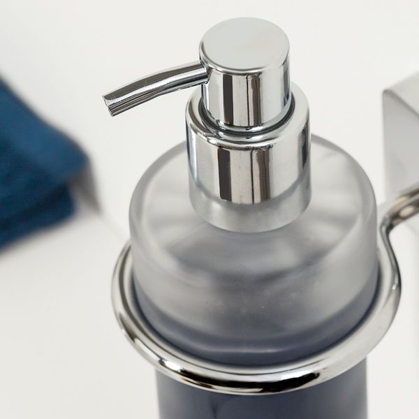 Onu såpedispenser 180 ml krom